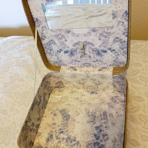 Make-Up box - Picture 4 of 5